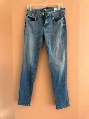 rag & bone Women’s Skinny Jeans in Medium Blue Wash